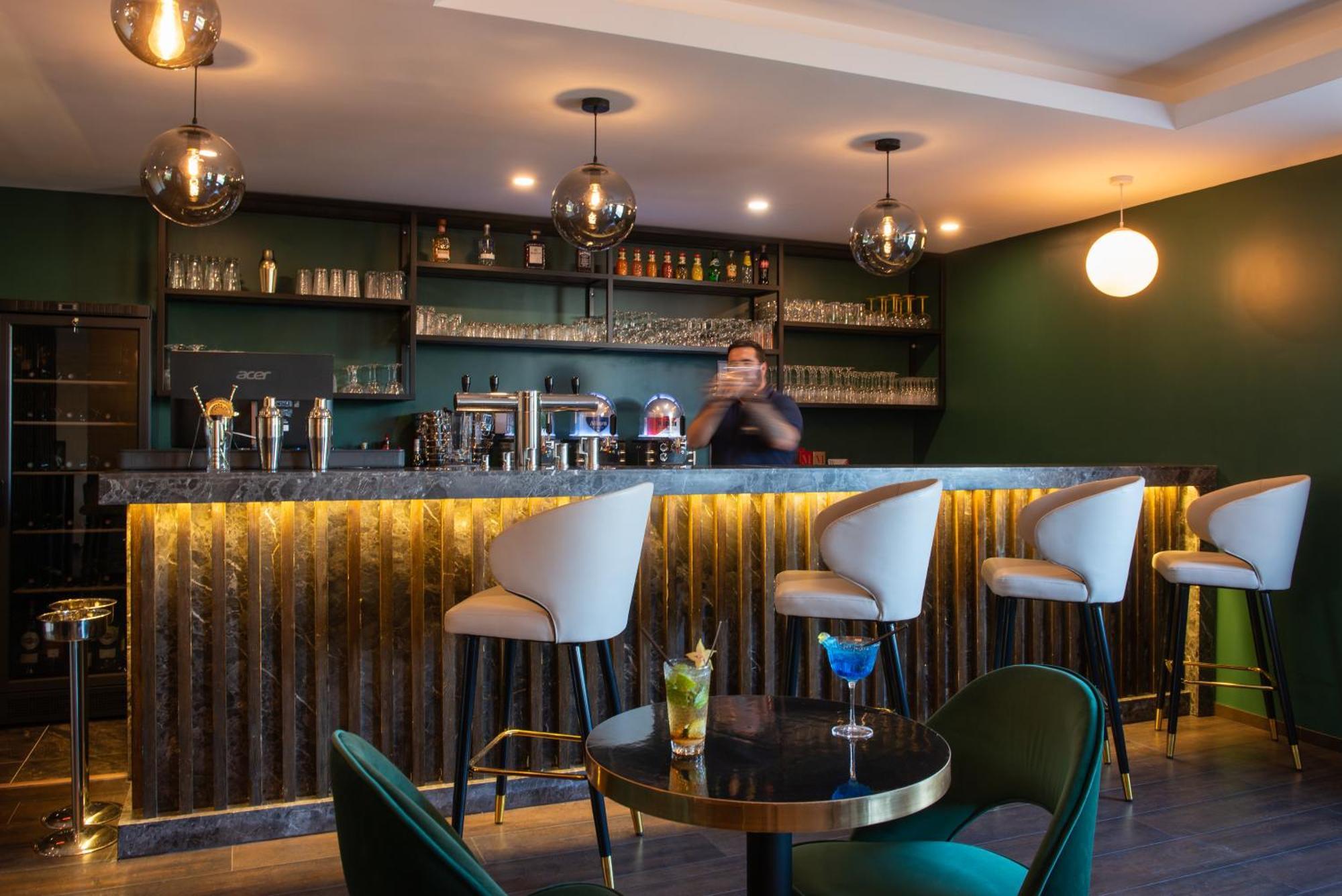 Golden Tulip Dieppe Hotel & Spa Saint-Aubin-sur-Scie المظهر الخارجي الصورة
