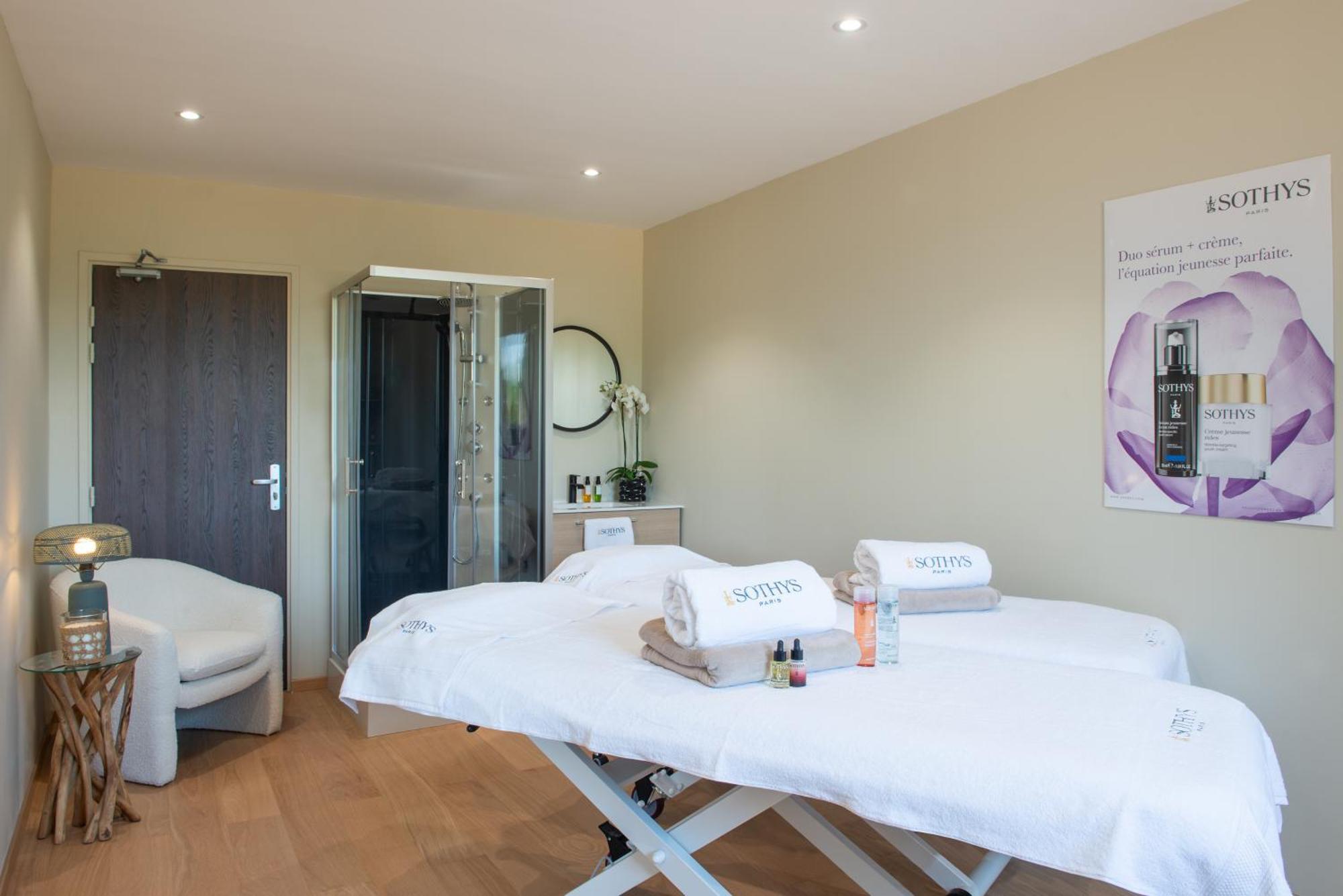 Golden Tulip Dieppe Hotel & Spa Saint-Aubin-sur-Scie المظهر الخارجي الصورة